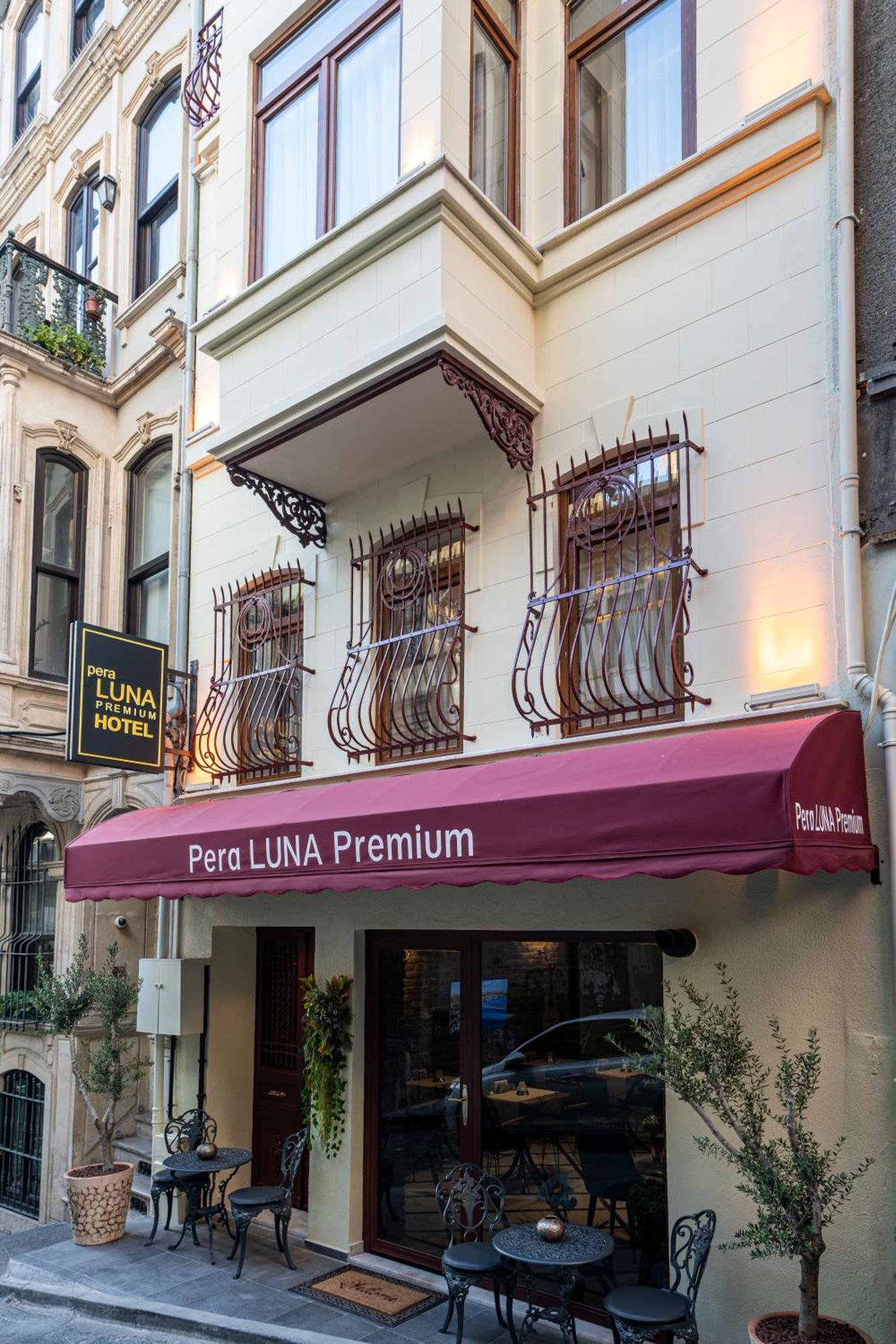 Pera Luna Premium Hotel Istanbul Exterior photo